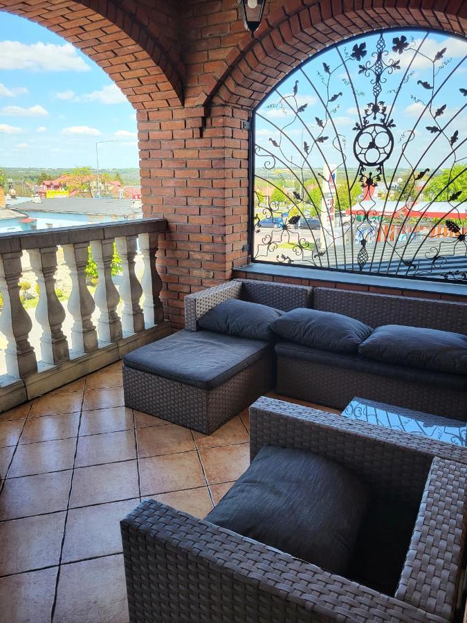 Hotel Staropolska Томашув-Лубелскі Екстер'єр фото